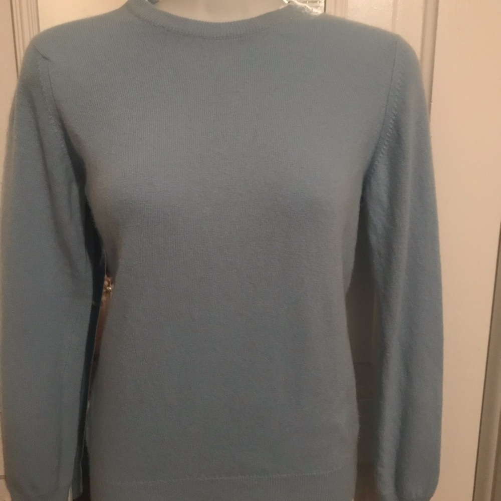 Cashmere 100% sweater S/M. Shannon of ireland